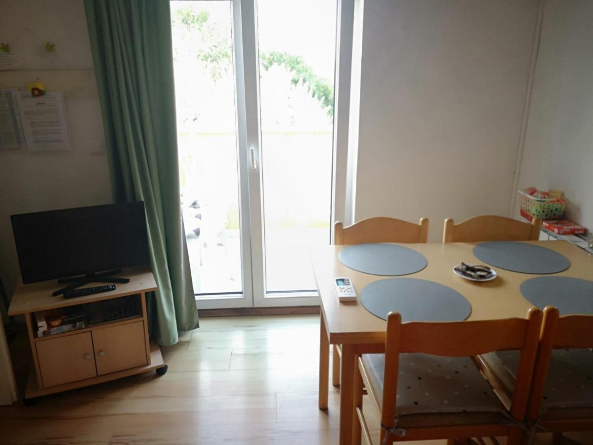 Apartment Samanta Šišan Buitenkant foto